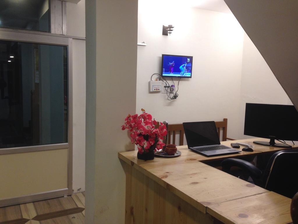 Akash Hills Hotel Manali  Exterior photo